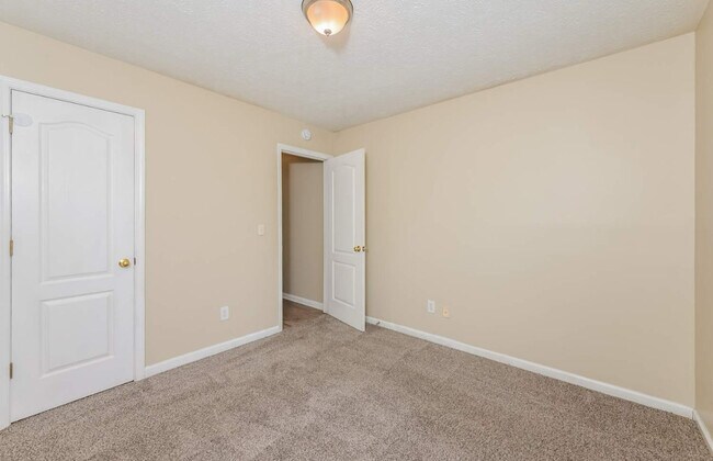 property at 170 Misty Ridge Trl