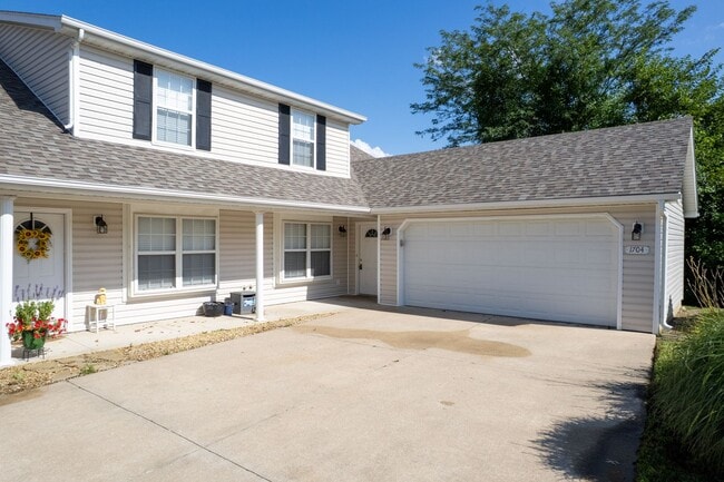 1704-1706-1706 Juniper Dr in Columbia, MO - Building Photo - Building Photo