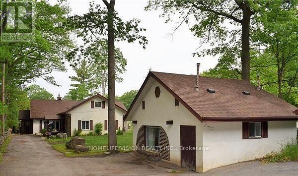 2082 River Rd W in Wasaga Beach, ON - Building Photo - Building Photo