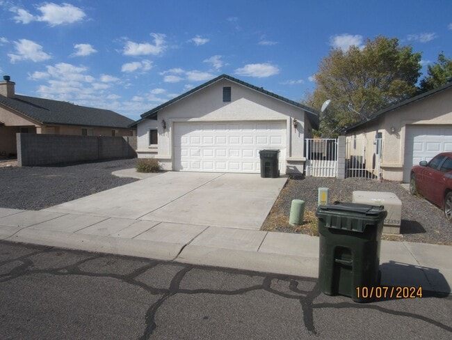 3481 Cypress St in Kingman, AZ - Building Photo - Building Photo