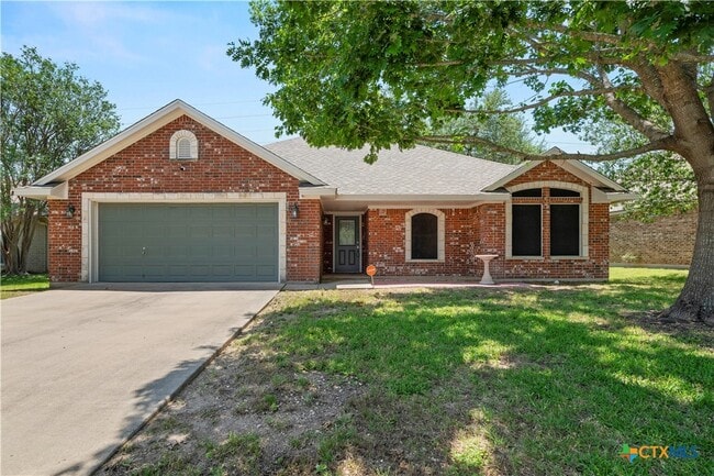 property at 426 Armstrong Dr
