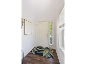 10829 S Shore Dr in Minneapolis, MN - Building Photo - Building Photo
