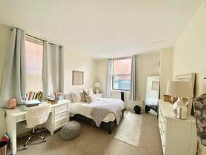 6 Douglas Park, Unit 3 in Boston, MA - Foto de edificio - Building Photo