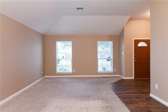 116 Campos Dr in Hutto, TX - Building Photo - Building Photo