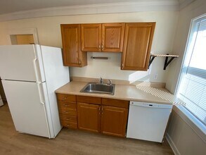 166 Ruane St, Unit 174 in Fairfield, CT - Building Photo - Building Photo