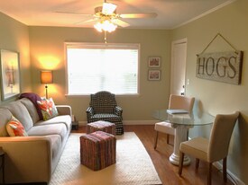 529 Whitham Ave in Fayetteville, AR - Building Photo