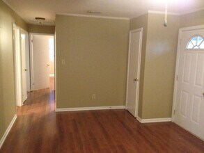 1822 S Custer Ln in Fayetteville, AR - Building Photo - Building Photo
