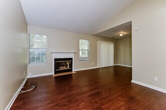 3122 Chippewa Dr in Rex, GA - Foto de edificio - Building Photo