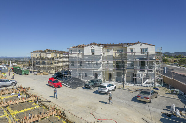 Sunset at Melrose Heights in Oceanside, CA - Building Photo - Building Photo