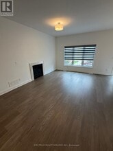 7 Santa Barbara Ln in Halton Hills, ON - Building Photo - Building Photo