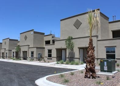 River Palms in El Paso, TX - Building Photo