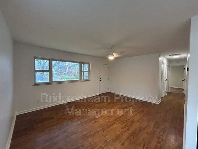 1519 Woodley Rd in Dayton, OH - Building Photo - Building Photo