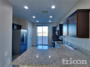 10336 W Devonshire Ave in Phoenix, AZ - Building Photo - Building Photo