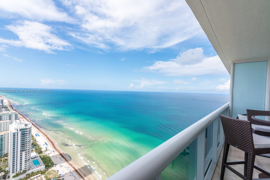 1830 S Ocean Dr, Unit 4710 in Hallandale Beach, FL - Building Photo