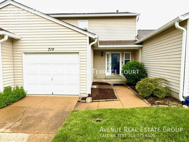 719 Cascade Terrace Ct in Ballwin, MO - Building Photo