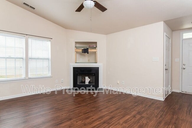 2836 Oasis Ln in Charlotte, NC - Building Photo - Building Photo