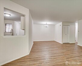 2006 Bayhead Dr in Sayreville, NJ - Building Photo - Building Photo