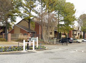 Landings At Winchester Apartments