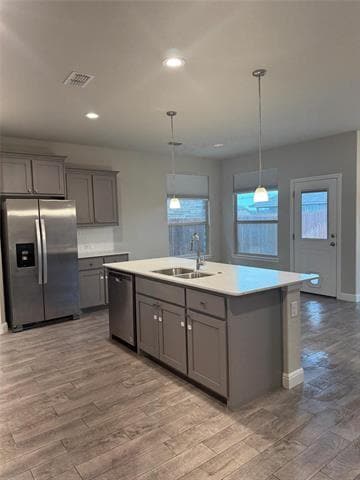 property at 848 Finchley Dr