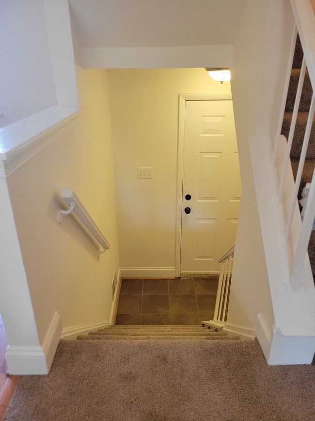 19360 Running Cedar Ct in Germantown, MD - Building Photo - Building Photo