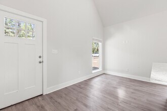 20048 County Rd 4118 in Lindale, TX - Building Photo - Building Photo