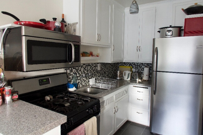 4112 Los Feliz Blvd in Los Angeles, CA - Building Photo - Building Photo