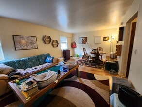 172 Bolling Dr in Bangor, ME - Building Photo - Building Photo