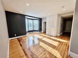 73 Vernon St in Providence, RI - Building Photo