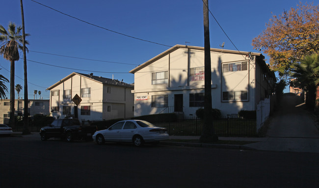 316-318 Avenue 57 in Los Angeles, CA - Building Photo - Building Photo