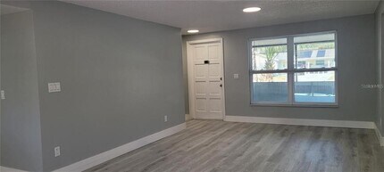 1405 Castleworks Ln in Tarpon Springs, FL - Building Photo - Building Photo