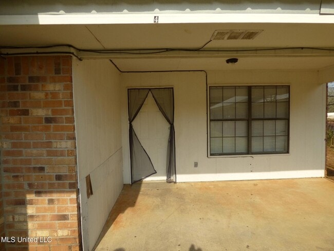 property at 144 Old Hwy 98 W