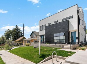 1227 Newton St in Denver, CO - Building Photo - Building Photo