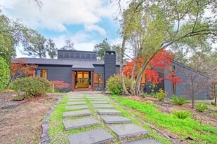 7601 Tall Pine Ln in Granite Bay, CA - Building Photo