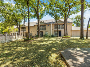 1501 Cedar Elm Dr in Euless, TX - Building Photo - Building Photo