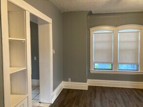 518 Walnut Ct, Unit #1 in Kalamazoo, MI - Building Photo - Building Photo
