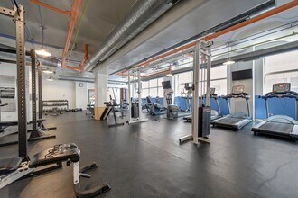 500 S Clinton St, Unit 745 in Chicago, IL - Building Photo - Building Photo