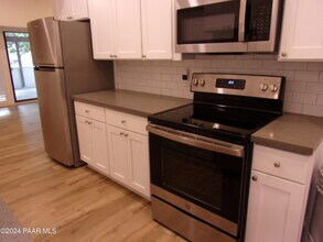 5280 Diamond Dr-Unit -A in Prescott, AZ - Building Photo - Building Photo