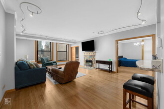 431 S Dearborn St, Unit 13 in Chicago, IL - Building Photo - Building Photo