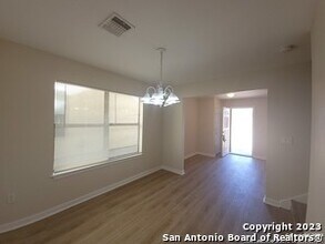 10527 Hunters Pond in San Antonio, TX - Building Photo - Building Photo