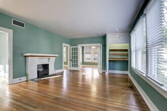 418 Branard St in Houston, TX - Building Photo - Building Photo