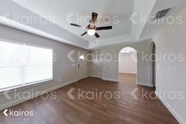14310 SW 28th Ave in Ocala, FL - Building Photo - Building Photo