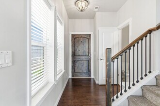 9138 W Tillamook Dr in Boise, ID - Building Photo - Building Photo