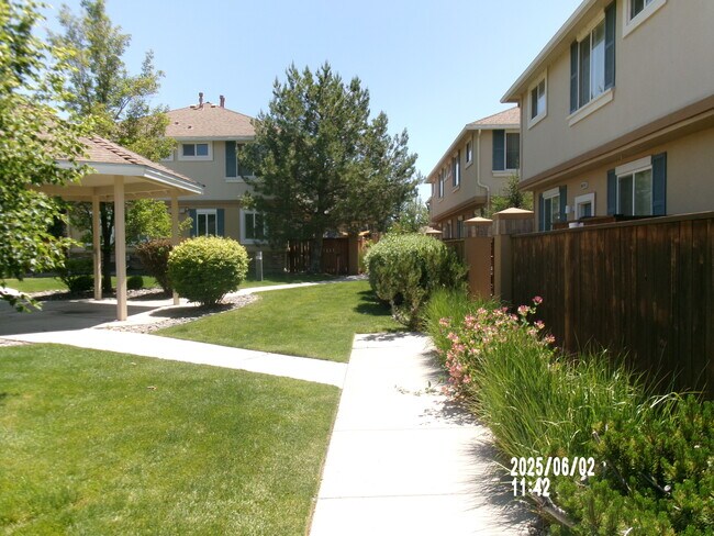 1751 Pinewood Dr in Minden, NV - Building Photo - Building Photo