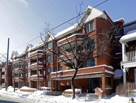 45 Argyle Ave in Ottawa, ON - Building Photo