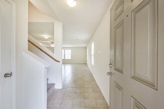 2142 Tandy Park Way in Houston, TX - Building Photo - Building Photo