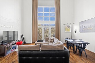 1318 N Cleveland Ave, Unit 3N in Chicago, IL - Foto de edificio - Building Photo