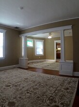 38 Broughton Ave, Unit Apartment 38-B in Bloomfield, NJ - Foto de edificio - Building Photo