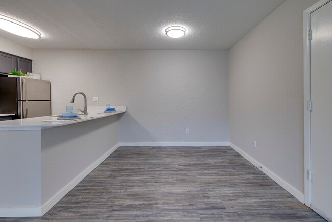 Winchester Run in Oklahoma City, OK - Building Photo - Interior Photo