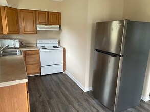 309 Granada Dr in Columbia, TN - Building Photo - Building Photo