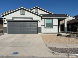 1669 Asbury St in El Paso, TX - Building Photo